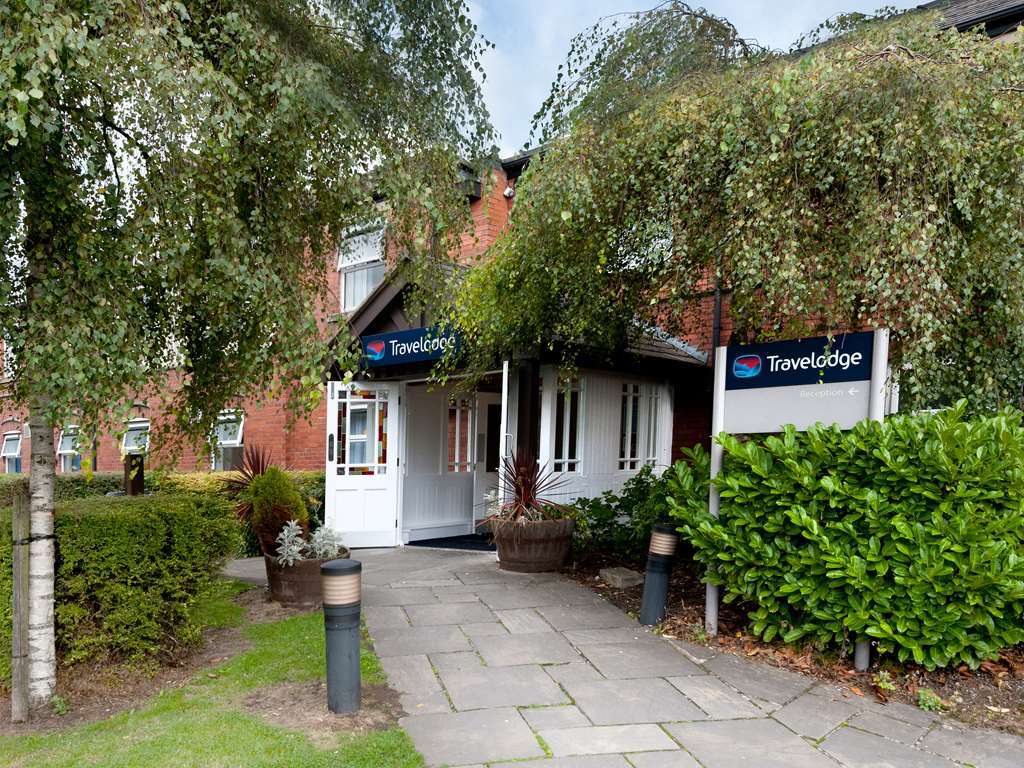 Travelodge Warrington Lowton 外观 照片