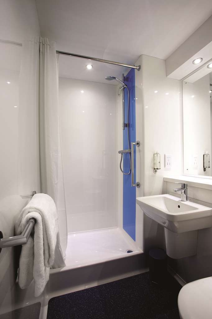 Travelodge Warrington Lowton 客房 照片