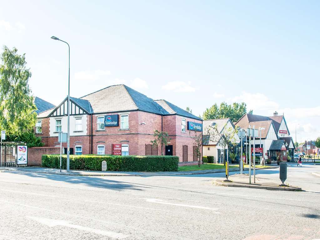 Travelodge Warrington Lowton 外观 照片